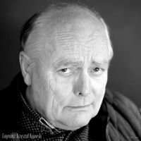 Eugeniusz Krzysztof Kujawski jako Komentator