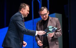 Obraz Główny: Gala wręczenia nagród Prezydenta Miasta Gdyni z okazji Międzynarodowego Dnia Teatru 
Fot. Karol Stańczak