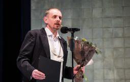 Obraz Główny: Gala wręczenia nagród Prezydenta Miasta Gdyni z okazji Międzynarodowego Dnia Teatru 
Fot. Karol Stańczak