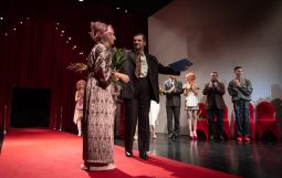 Obraz Główny: Jubileusze 35-lecia pracy artystycznej Elżbiety Mrozińskiej i Bogdana Smagackiego fot. Roman Jocher