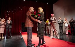 Obraz Główny: Jubileusze 35-lecia pracy artystycznej Elżbiety Mrozińskiej i Bogdana Smagackiego fot. Roman Jocher