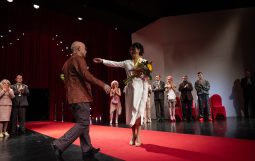 Obraz Główny: Jubileusze 35-lecia pracy artystycznej Elżbiety Mrozińskiej i Bogdana Smagackiego fot. Roman Jocher