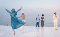 Obraz Główny: 26.06.2019 Teatr Miejski im Witolda Gombrowicza w Gdyni.
Agnieszka Osiecka „Osiecka. Archipelagi”, reżyseria: Jacek Bała.
Fot. Roman Jocher